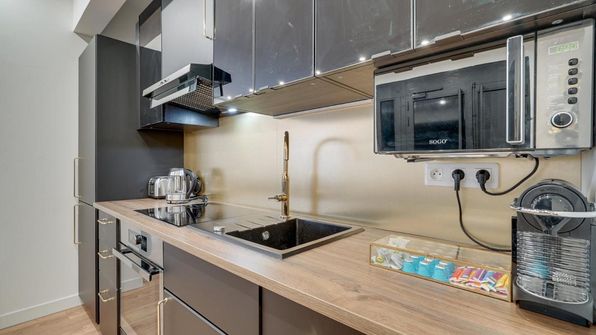 144 Suite Bebesse - Superbe Appartement A パリ エクステリア 写真